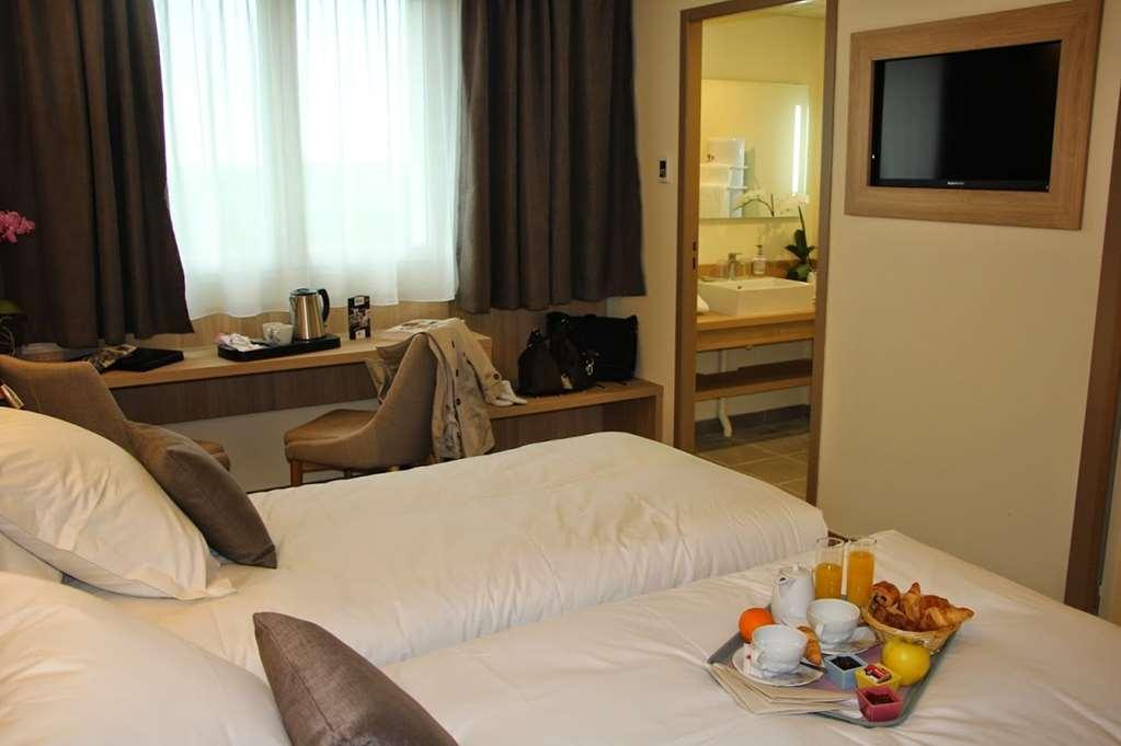 Brit Hotel Montargis Mormant-sur-Vernisson Стая снимка