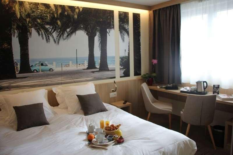 Brit Hotel Montargis Mormant-sur-Vernisson Стая снимка